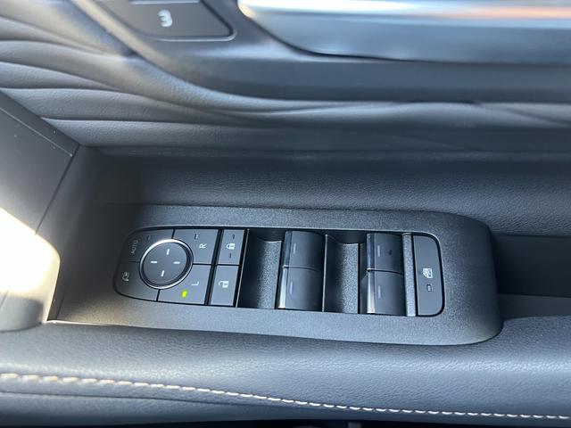 ヴェルファイアハイブリッド Ｚ　プレミア　★ワンオーナー★寒冷地仕様★純正ディスプレイオーディオ、ＴＶ★パノラミックビューモニター★リアシートエンターテインメントシステム★ＪＢＬサウンドシステム★デジタルインナーミラー★左右独立ムーンルーフ（42枚目）