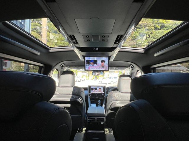 ヴェルファイアハイブリッド Ｚ　プレミア　★ワンオーナー★寒冷地仕様★純正ディスプレイオーディオ、ＴＶ★パノラミックビューモニター★リアシートエンターテインメントシステム★ＪＢＬサウンドシステム★デジタルインナーミラー★左右独立ムーンルーフ（47枚目）