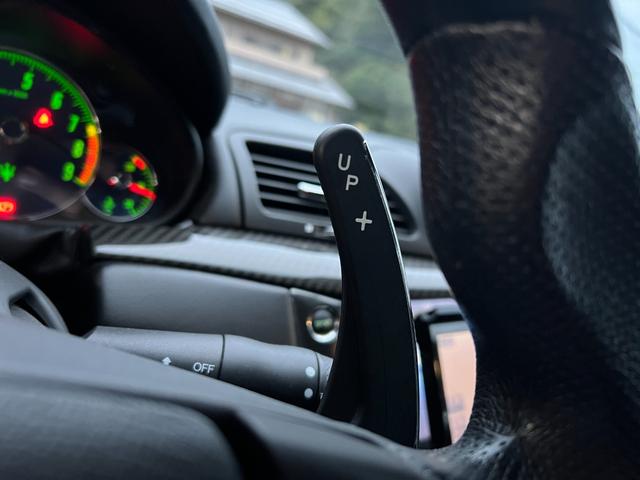 グランカブリオ スポーツ ★グランカブリオ スポーツ★カーボンファイバーインテリアパネル★フロントパークセンサー★ブラックレザーシート★エレクトリックパーキングブレーキ★クルーズコントロール★純正AW20インチ★キーレス(34枚目)