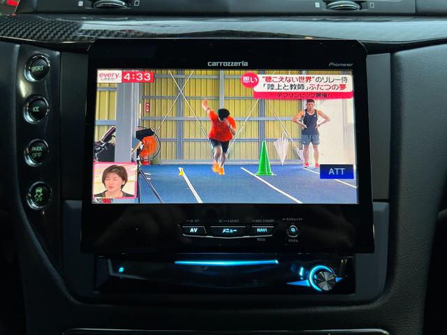 グランカブリオ スポーツ ★グランカブリオ スポーツ★カーボンファイバーインテリアパネル★フロントパークセンサー★ブラックレザーシート★エレクトリックパーキングブレーキ★クルーズコントロール★純正AW20インチ★キーレス(46枚目)