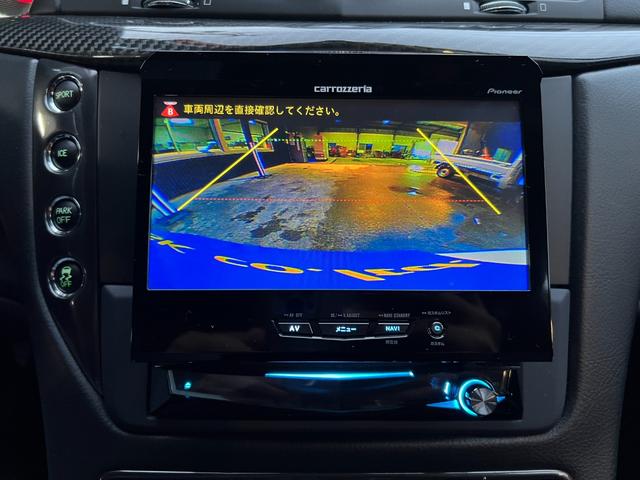 グランカブリオ スポーツ ★グランカブリオ スポーツ★カーボンファイバーインテリアパネル★フロントパークセンサー★ブラックレザーシート★エレクトリックパーキングブレーキ★クルーズコントロール★純正AW20インチ★キーレス(47枚目)