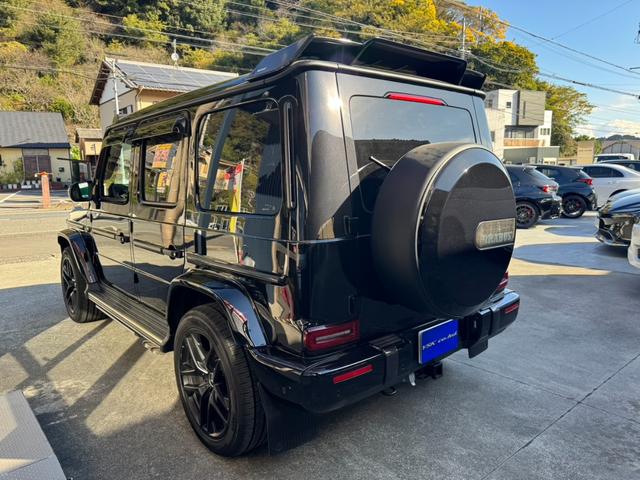 Ｇクラス Ｇ３５０ｄ　★Ｇ３５０ｄ★ＡＭＧライン★スライディングルーフ★ブラバスフロントスポイラー★アダプティブダンピングシステム★純正２１ＡＷ★電動サイドステップ★ブルメスタサラウンドシステム★純正ナビ地デジ（6枚目）