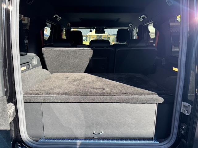 Ｇクラス Ｇ３５０ｄ　★Ｇ３５０ｄ★ＡＭＧライン★スライディングルーフ★ブラバスフロントスポイラー★アダプティブダンピングシステム★純正２１ＡＷ★電動サイドステップ★ブルメスタサラウンドシステム★純正ナビ地デジ（12枚目）