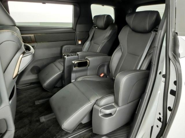 アルファード Z ワンオーナー 電動シート 安全装備 衝突被害軽減システム 横滑り防止機能 ABS エアバッグ オートクルーズコントロール 盗難防止装置 バックカメラ ETC ドラレコ ミュージックプレイヤー接続可(13枚目)