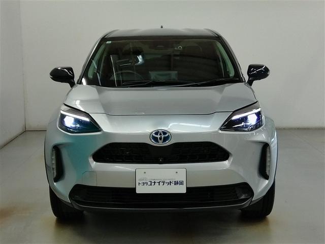 ヤリスクロス ハイブリッドＺ　ハイブリッド　ワンオーナー　電動シート　安全装備　衝突被害軽減システム　横滑り防止機能　ＡＢＳ　エアバッグ　オートクルーズコントロール　盗難防止装置　バックカメラ　ＥＴＣ　ドラレコ　スマートキー（5枚目）