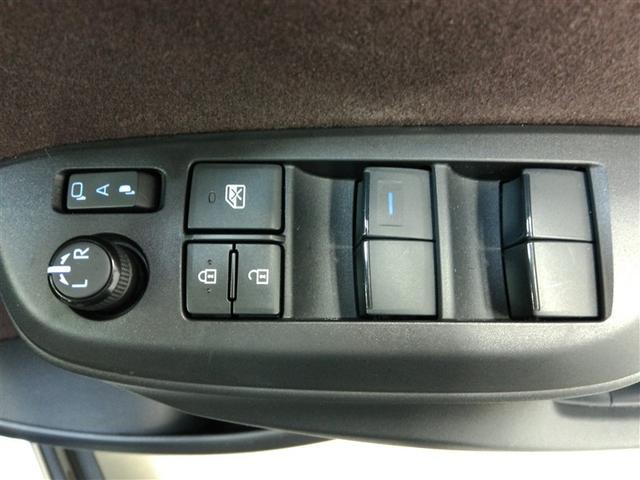 ヤリスクロス ハイブリッドＺ　ハイブリッド　ワンオーナー　電動シート　安全装備　衝突被害軽減システム　横滑り防止機能　ＡＢＳ　エアバッグ　オートクルーズコントロール　盗難防止装置　バックカメラ　ＥＴＣ　ドラレコ　スマートキー（33枚目）