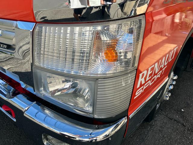 キャンター 　積載車セルフローダー　極東フラトップＺＥＲＯ－ＩＩ　８ｃｈリモコン　３．０Ｄターボ　　　車線逸脱警報装置　２．３ｔ積み　油圧ゲート　　外装カスタム（29枚目）