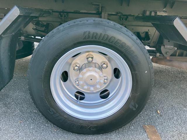 トヨエース トヨタディーラー使用車 3t積 積載車 修復歴なし 車検8年10月 6MT エアコン パワステ パワーウィンドウ エアバック ラジコン ユニック NEO5 4.0ディーゼルターボ(29枚目)