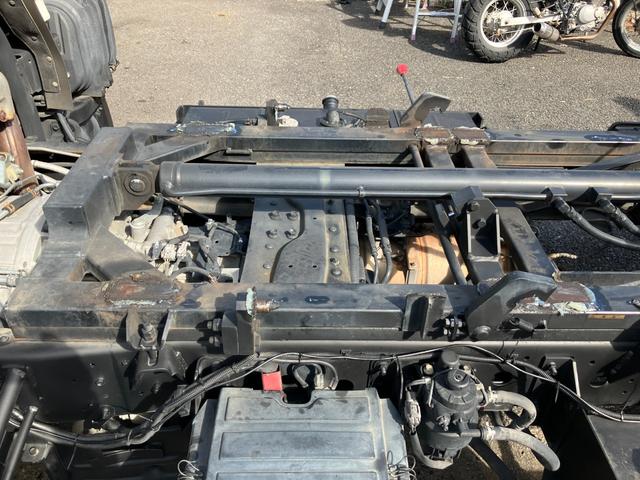 トヨエース トヨタディーラー使用車 3t積 積載車 修復歴なし 車検8年10月 6MT エアコン パワステ パワーウィンドウ エアバック ラジコン ユニック NEO5 4.0ディーゼルターボ(44枚目)