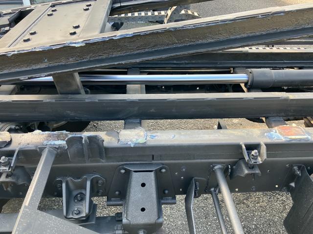 トヨエース トヨタディーラー使用車 3t積 積載車 修復歴なし 車検8年10月 6MT エアコン パワステ パワーウィンドウ エアバック ラジコン ユニック NEO5 4.0ディーゼルターボ(48枚目)