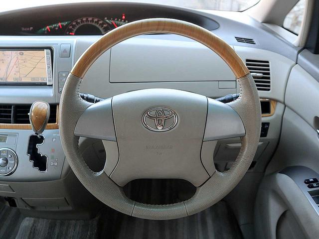 トヨタエスティマ２ ４アエラス ｇエディション 中古車 Motor Fan モーターファン