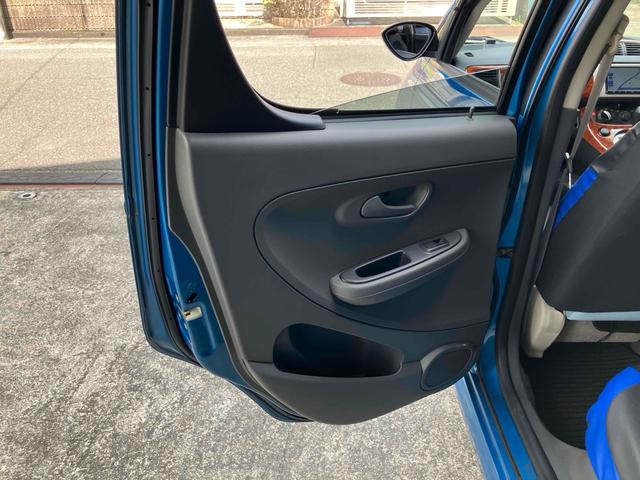 Ｒ２ Ｓ　スーパーチャージャー　ＥＴＣ　ナビ　キーレスエントリー　電動格納ミラー　ＣＶＴ　ＡＢＳ　Ｂｌｕｅｔｏｏｔｈ　アルミホイール　衝突安全ボディ　エアコン　パワーステアリング　パワーウィンドウ（27枚目）