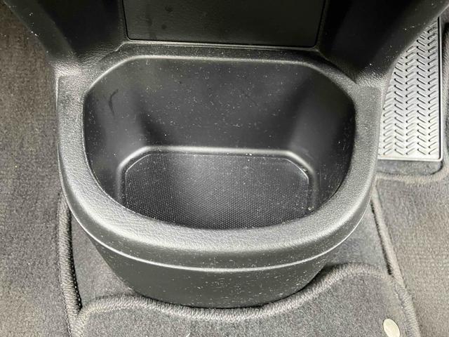 ゼスト Ｄ　スマートキー　電動格納ミラー　ベンチシート　ＡＴ　盗難防止システム　ＡＢＳ　ＣＤ　ミュージックプレイヤー接続可　衝突安全ボディ　エアコン　パワーステアリング　パワーウィンドウ（7枚目）