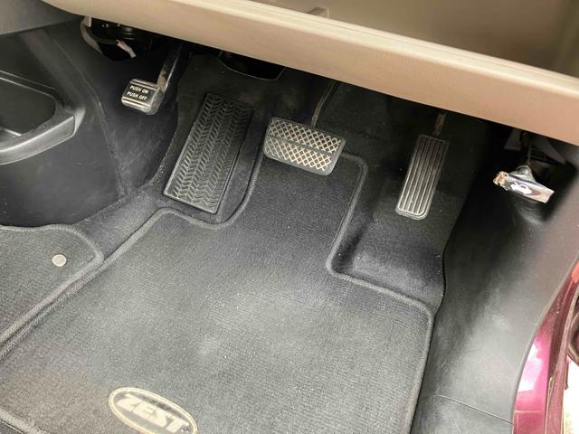 ゼスト Ｄ　スマートキー　電動格納ミラー　ベンチシート　ＡＴ　盗難防止システム　ＡＢＳ　ＣＤ　ミュージックプレイヤー接続可　衝突安全ボディ　エアコン　パワーステアリング　パワーウィンドウ（34枚目）