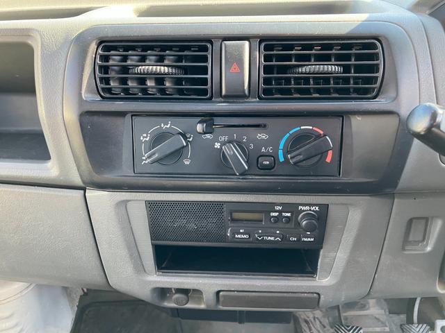 ミニキャブトラック ＶＸ－ＳＥ　軽トラック　ＭＴ　エアコン（3枚目）