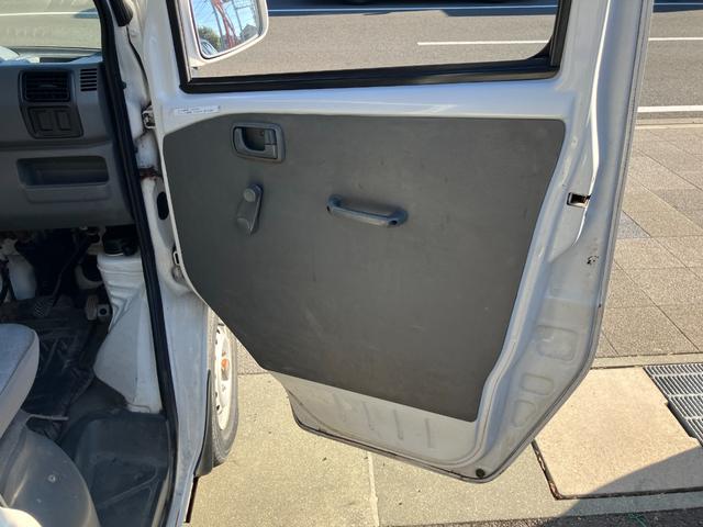 ミニキャブトラック ＶＸ－ＳＥ　軽トラック　ＭＴ　エアコン（11枚目）