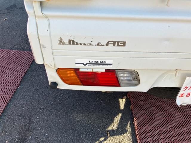 ミニキャブトラック ＶＸ－ＳＥ　軽トラック　ＭＴ　エアコン（24枚目）
