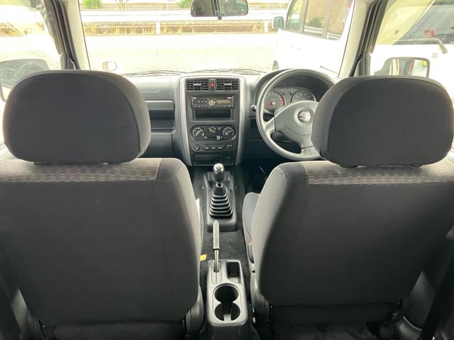 ジムニー XC リフトアップ マッドタイヤ アルミホイール オールペイント 社外テール 社外バンパー 5速マニュアル 4WD ターボ 5MT(19枚目)