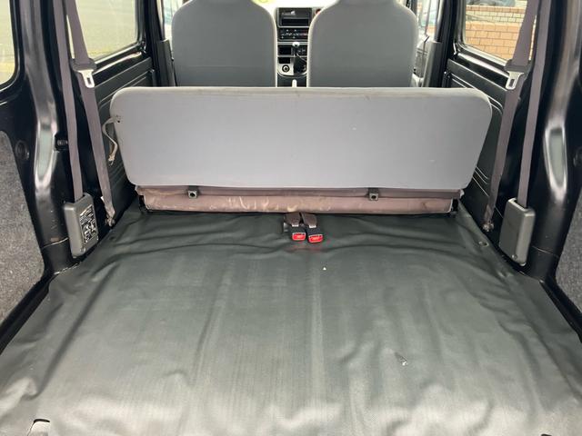 ハイゼットカーゴ ＤＸ　４ＷＤ　５速マニュアル　エアコン　パワステ　パワーウィンドウ　走行７．７万キロ（7枚目）