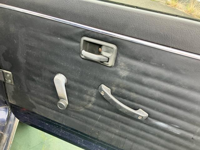 ジムニー  リフトアップ アルミホイール オートマ 社外ステアリング シート マフラー バンパー(18枚目)