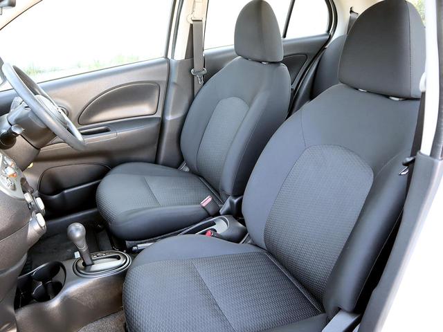 12S 禁煙車 キーレス 1年保証付き ヘッドライトレベライザー 浜松禁煙車 浜松マーチ 浜松コンパクトカー 浜松中古車(18枚目)
