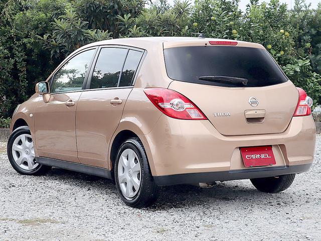 15M HDDナビ 禁煙車 地デジTV インテリジェントキー ハーフレザーシート オートライト 1年保証付き ETC オートエアコン CD/DVD視聴可 浜松ティーダ 浜松中古車 浜松コンパクトカー(8枚目)