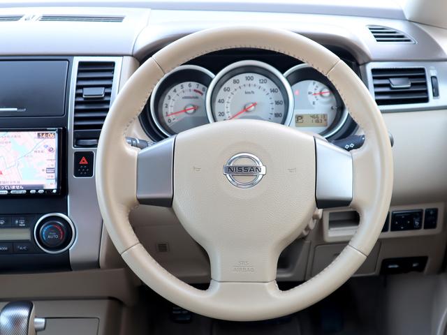 15M HDDナビ 禁煙車 地デジTV インテリジェントキー ハーフレザーシート オートライト 1年保証付き ETC オートエアコン CD/DVD視聴可 浜松ティーダ 浜松中古車 浜松コンパクトカー(16枚目)