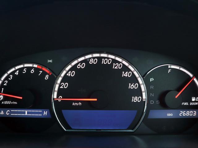 ロイヤルサルーン HDDナビ パワーシート バックカメラ スマートキー 禁煙車 1年保証付き プッシュスタート Bluetooth HIDヘッドライト ETC 純正アルミホイール オートエアコン オートライト(18枚目)