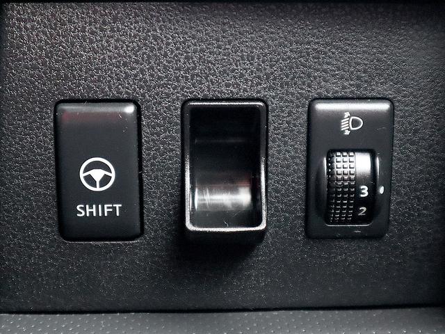 18RX 禁煙車 HDDナビ TV視聴 DVD再生 CD再生 Bluetooth接続 スマートキー(21枚目)