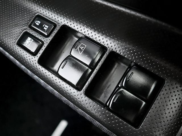 18RX 禁煙車 HDDナビ TV視聴 DVD再生 CD再生 Bluetooth接続 スマートキー(22枚目)