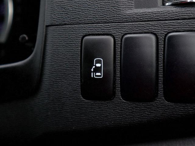 プラタナ ナビ バックカメラ TV視聴 禁煙車 電動スライドドア ETC DVD再生 CD再生 オートライト HIDヘッドライト キーレス オートワイパー(23枚目)