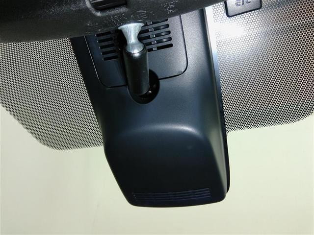 アクア S ハイブリッド 衝突被害軽減システム 横滑り防止機能 ABS エアバッグ 盗難防止装置 バックカメラ ETC ミュージックプレイヤー接続可 CD スマートキー キーレス フル装備 LEDヘッドランプ(18枚目)