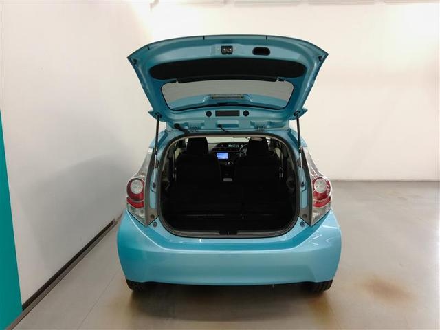 アクア Ｇ　ハイブリッド　横滑り防止機能　ＡＢＳ　エアバッグ　バックカメラ　ＥＴＣ　ミュージックプレイヤー接続可　ＣＤ　キーレス　フル装備　オートマ（26枚目）