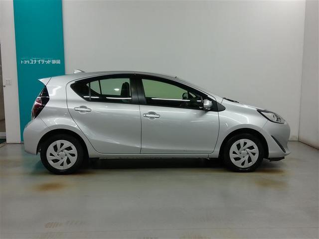 アクア Ｌ　ハイブリッド　ワンオーナー　横滑り防止機能　ＡＢＳ　エアバッグ　盗難防止装置　ＥＴＣ　ドラレコ　ＣＤ　キーレス　フル装備　オートマ（7枚目）