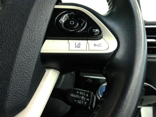 プリウス Ａ　ハイブリッド　ワンオーナー　安全装備　衝突被害軽減システム　横滑り防止機能　ＡＢＳ　エアバッグ　オートクルーズコントロール　盗難防止装置　バックカメラ　ＥＴＣ　ドラレコ　ミュージックプレイヤー接続可（15枚目）