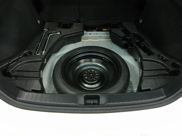 プリウス Ａ　ハイブリッド　ワンオーナー　安全装備　衝突被害軽減システム　横滑り防止機能　ＡＢＳ　エアバッグ　オートクルーズコントロール　盗難防止装置　バックカメラ　ＥＴＣ　ドラレコ　ミュージックプレイヤー接続可（28枚目）