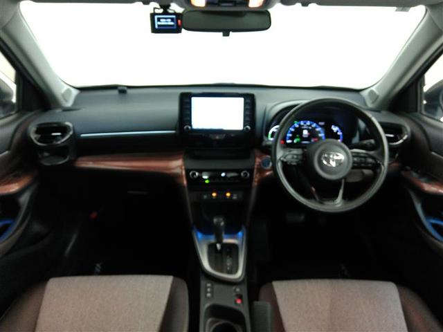 ヤリスクロス ハイブリッドＺ　ハイブリッド　ワンオーナー　電動シート　安全装備　衝突被害軽減システム　横滑り防止機能　ＡＢＳ　エアバッグ　オートクルーズコントロール　盗難防止装置　ナビ　バックカメラ　ＥＴＣ　ドラレコ　スマートキー（11枚目）