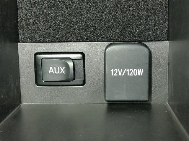 プリウス Ｇツーリングセレクション　ハイブリッド　ワンオーナー　安全装備　横滑り防止機能　ＡＢＳ　エアバッグ　オートクルーズコントロール　盗難防止装置　ナビ　バックカメラ　ＥＴＣ　ミュージックプレイヤー接続可　ＣＤ　スマートキー（18枚目）