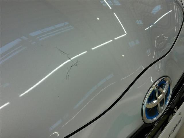 アクア Ｓ　ハイブリッド　ワンオーナー　横滑り防止機能　ＡＢＳ　エアバッグ　盗難防止装置　バックカメラ　ＥＴＣ　ミュージックプレイヤー接続可　ＣＤ　スマートキー　キーレス　フル装備　オートマ（7枚目）