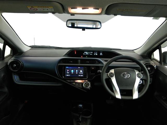 アクア Ｓ　ハイブリッド　ワンオーナー　横滑り防止機能　ＡＢＳ　エアバッグ　盗難防止装置　バックカメラ　ＥＴＣ　ミュージックプレイヤー接続可　ＣＤ　スマートキー　キーレス　フル装備　オートマ（12枚目）