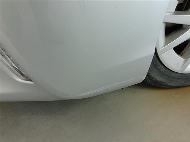 プリウスアルファ Ｓ　ハイブリッド　ワンオーナー　安全装備　横滑り防止機能　ＡＢＳ　エアバッグ　盗難防止装置　バックカメラ　ＥＴＣ　ミュージックプレイヤー接続可　ＣＤ　スマートキー　キーレス　フル装備　アルミホイール（5枚目）