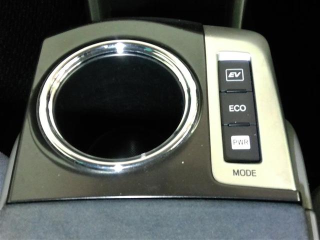 プリウスアルファ Ｓ　ハイブリッド　ワンオーナー　安全装備　横滑り防止機能　ＡＢＳ　エアバッグ　盗難防止装置　バックカメラ　ＥＴＣ　ミュージックプレイヤー接続可　ＣＤ　スマートキー　キーレス　フル装備　アルミホイール（15枚目）
