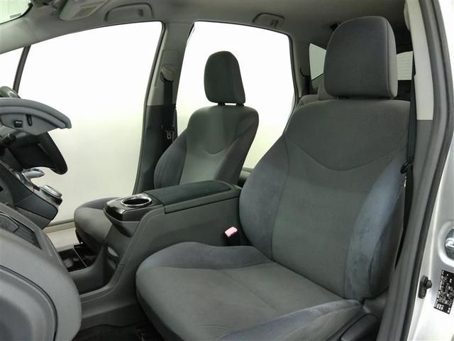 プリウスアルファ Ｓ　ハイブリッド　ワンオーナー　安全装備　横滑り防止機能　ＡＢＳ　エアバッグ　盗難防止装置　バックカメラ　ＥＴＣ　ミュージックプレイヤー接続可　ＣＤ　スマートキー　キーレス　フル装備　アルミホイール（22枚目）