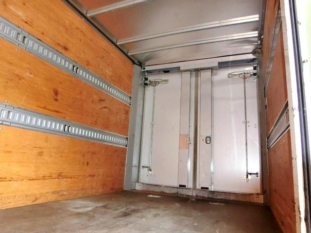 ダイナトラック ベースグレード　横滑り防止機能　ＡＢＳ　エアバッグ　アイドリングストップ　ＥＴＣ　ミュージックプレイヤー接続可　ＣＤ　フル装備　オートマ（24枚目）