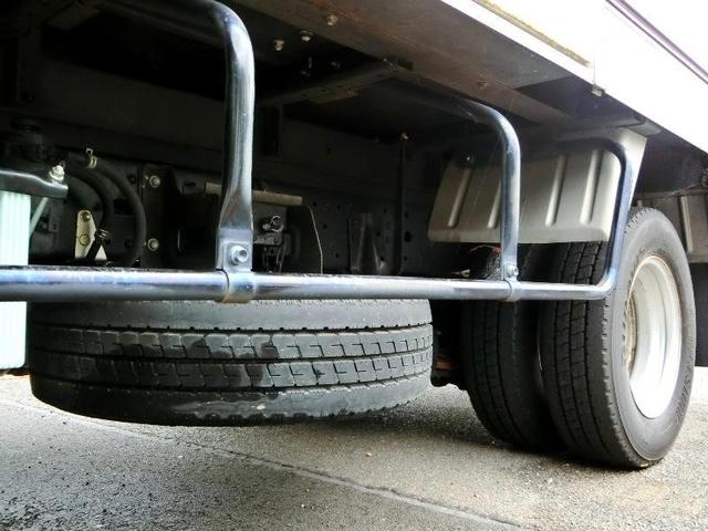 ダイナトラック ベースグレード　横滑り防止機能　ＡＢＳ　エアバッグ　アイドリングストップ　ＥＴＣ　ミュージックプレイヤー接続可　ＣＤ　フル装備　オートマ（34枚目）