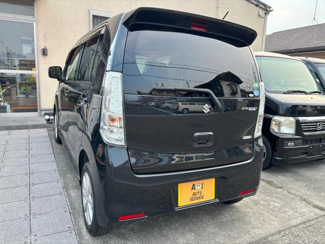 ワゴンＲスティングレー Ｘ　車検　２年　付き　ナビ　ＴＶ　ＥＴＣ　オートライト　ＨＩＤヘッドライト　フォグランプ　革ハンドル　スマートキー（２個）　プッシュスタート　盗難防止システム　１４インチ純正アルミホイール（13枚目）