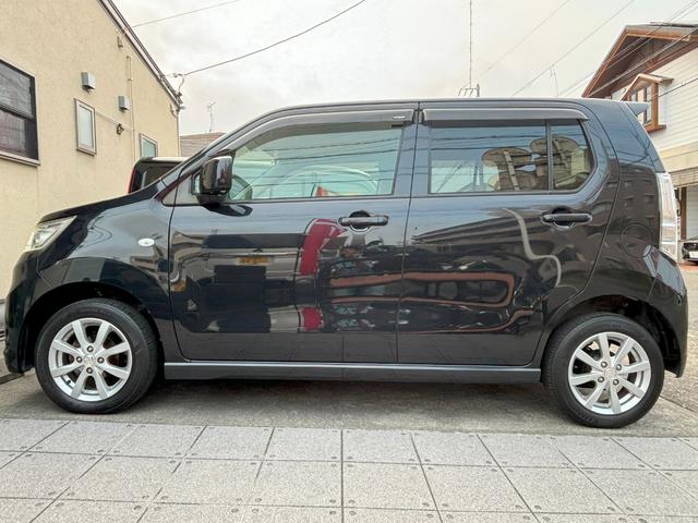 ワゴンＲスティングレー Ｘ　車検　２年　付き　ナビ　ＴＶ　ＥＴＣ　オートライト　ＨＩＤヘッドライト　フォグランプ　革ハンドル　スマートキー（２個）　プッシュスタート　盗難防止システム　１４インチ純正アルミホイール（20枚目）