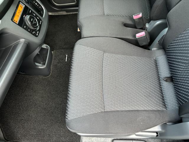 ワゴンＲスティングレー Ｘ　車検　２年　付き　ナビ　ＴＶ　ＥＴＣ　オートライト　ＨＩＤヘッドライト　フォグランプ　革ハンドル　スマートキー（２個）　プッシュスタート　盗難防止システム　１４インチ純正アルミホイール（40枚目）