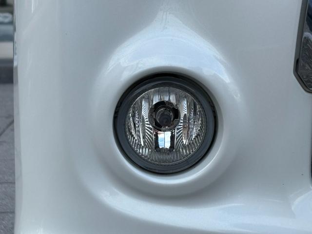 タント カスタムＲＳ　車検　２年　付き　　左後ろ電動スライドドア　１５インチ純正アルミホイール　国産タイヤ　スマートキー（合鍵なし）　社外オーディオ　ドアバイザー　フロアマット（9枚目）
