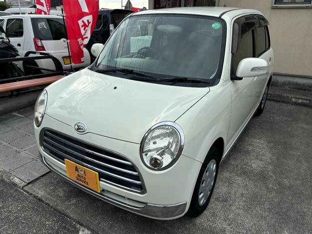 ミラジーノ Ｘ　車検　令和８年９月２０日　まで　走行７８，２００ｋｍ　ＥＴＣ　社外ＣＤ　キーレス　ドアバイザー　フロアマット（3枚目）